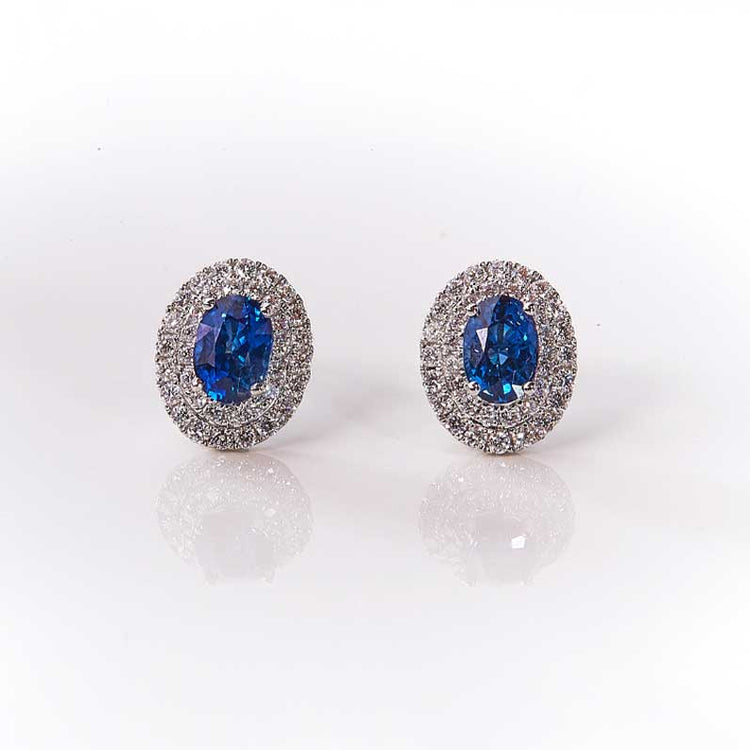 Oval Cut Halo Sapphire & Diamond